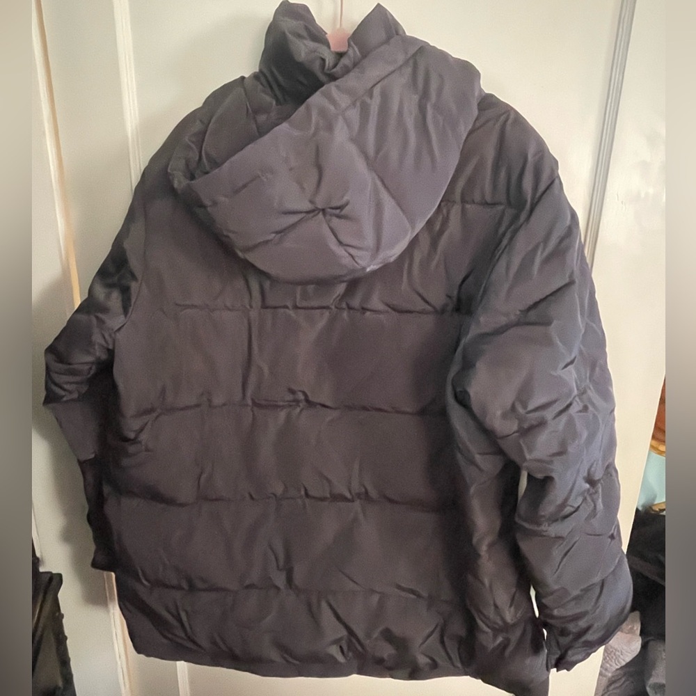 Universal Standard Rainier Short Puffer - NWT. Size M (women’s 18-20) - Picture 2 of 8